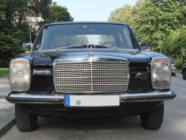  Mercedes