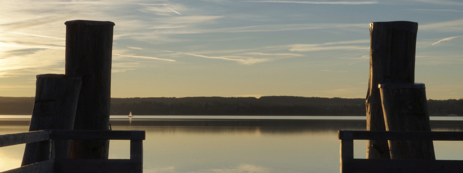 Blick vom Steg am Ammersee Wallpaper 3840x1440 Blick vom Steg am Ammersee Wallpaper 3840x1440